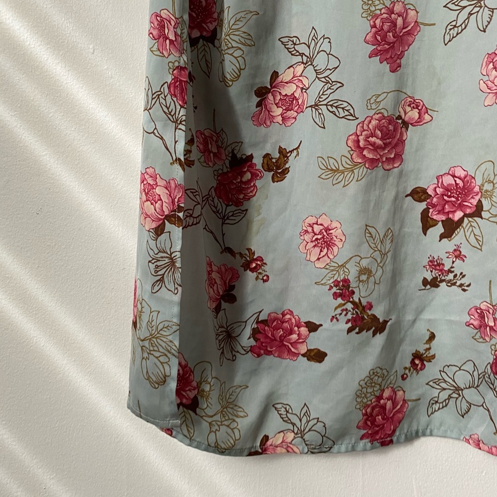 Floral Robe - Picture 6 of 6